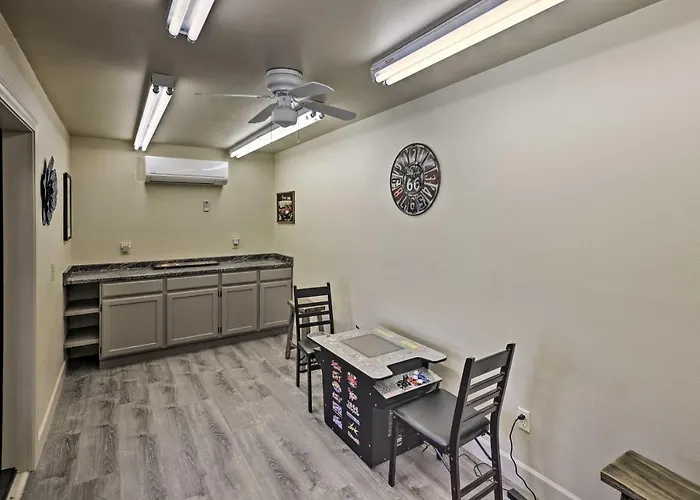 1 Mi To Lake: W/ Pool & Views In Havasu * Lake Havasu City